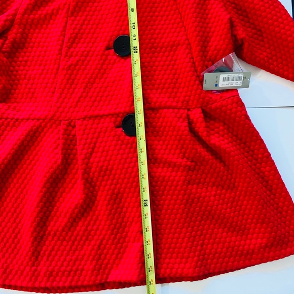 NWT Red Jacket. - Picture 5 of 5